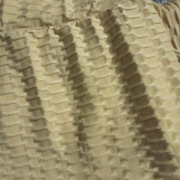 Plus size two piece short set - Picture 1 of 2